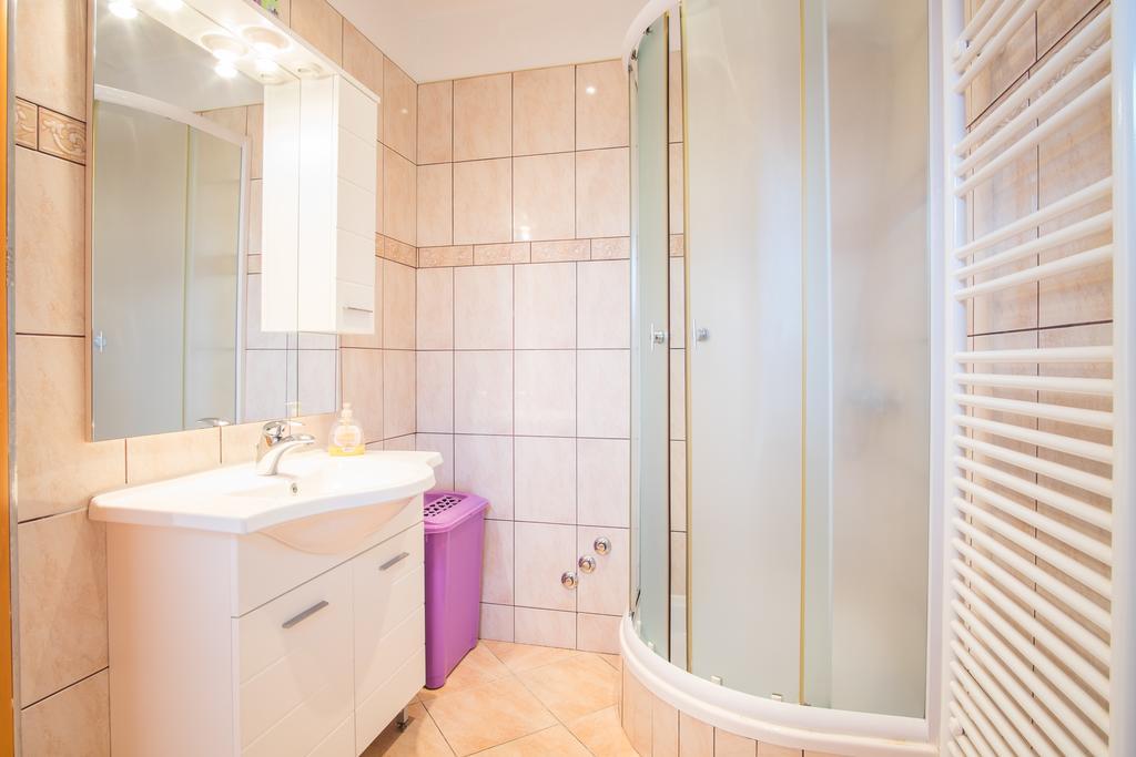 Apartments Jenny Pinezici  Ngoại thất bức ảnh